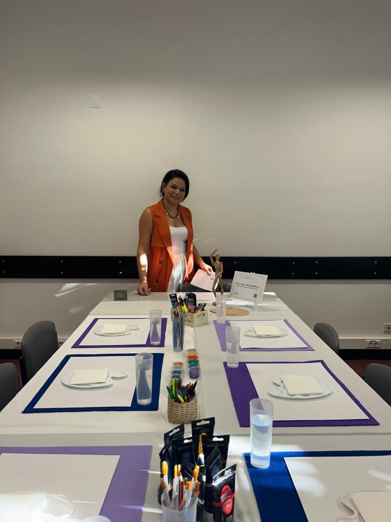 2. Pilot Workshop

A 60–90 minute session to experience the approach firsthand.